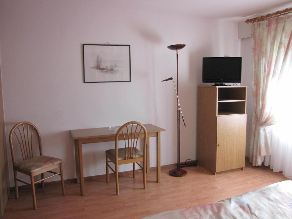 Hotel Le Caballin Vogelgrun Pokoj fotografie
